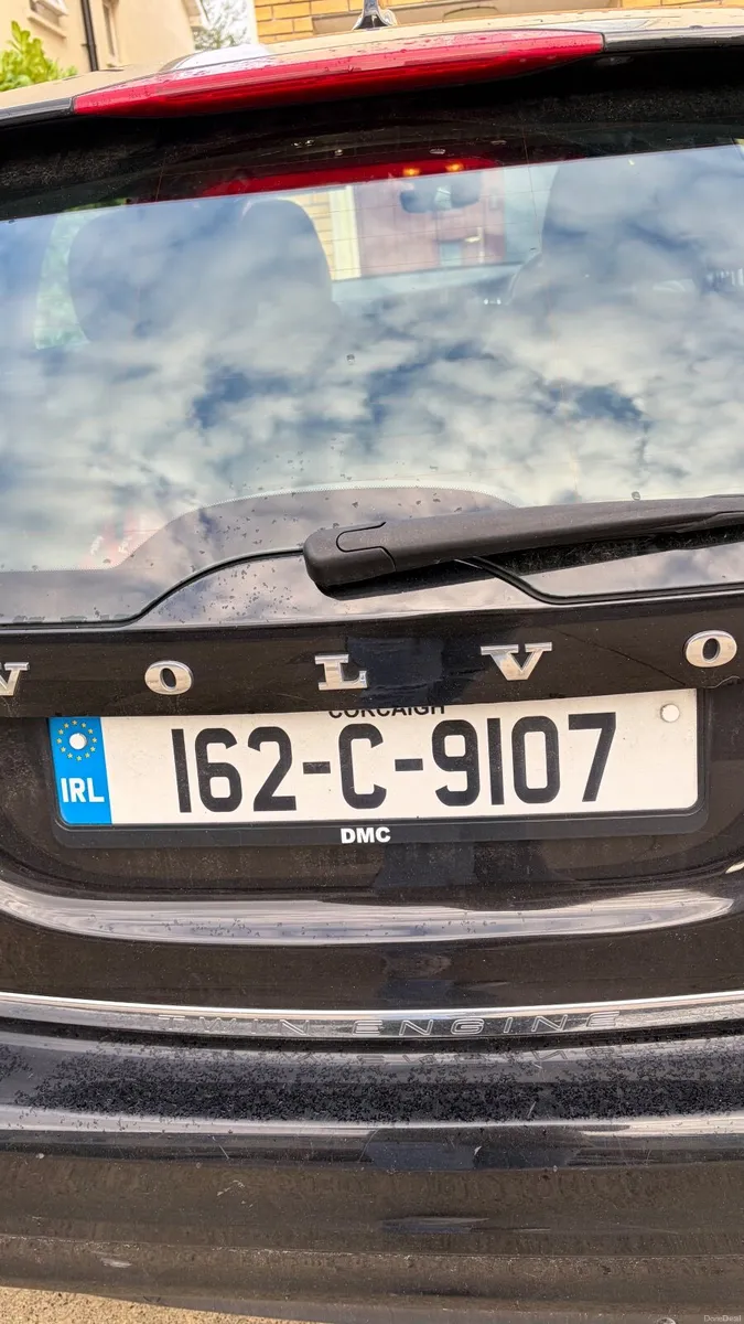 Volvo V60 2016 - Image 2