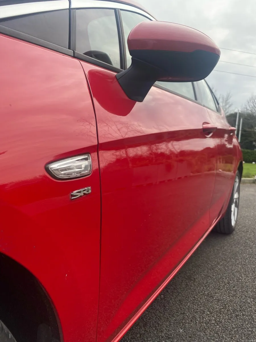 Vauxhall Astra SRI 1.4L - Image 2