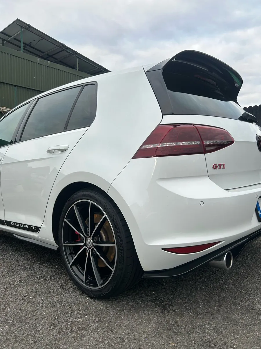 Volkswagen Golf Clubsport, 2.0 GTI // edition 40 - Image 3
