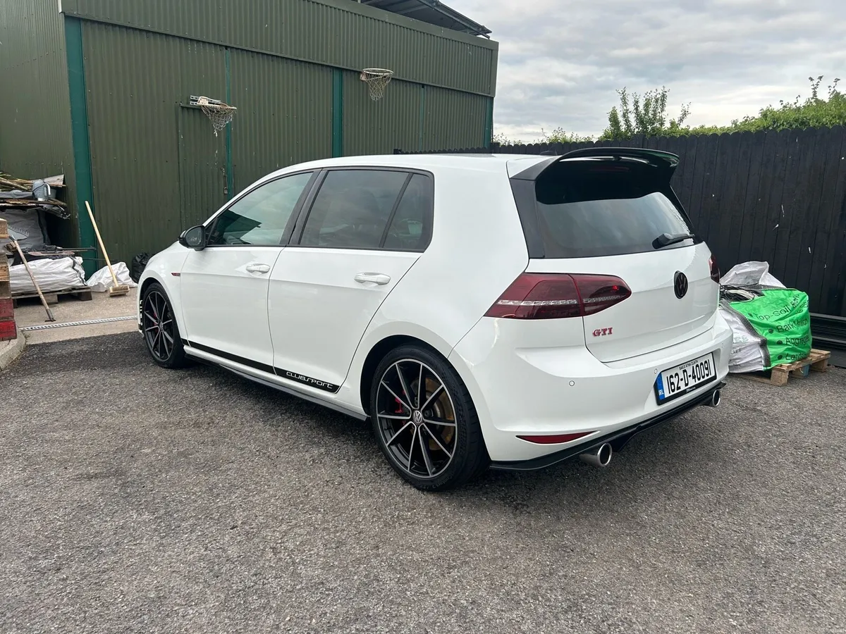 Volkswagen Golf Clubsport, 2.0 GTI // edition 40 - Image 4
