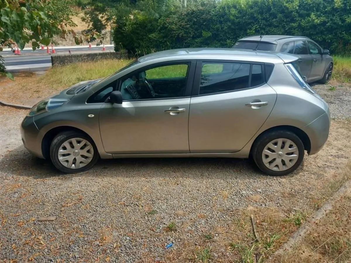 Nissan Leaf 2018 - Image 5