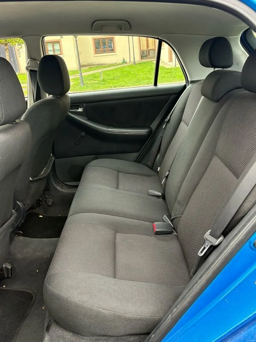2006 Toyota Corolla Automatic - Image 6