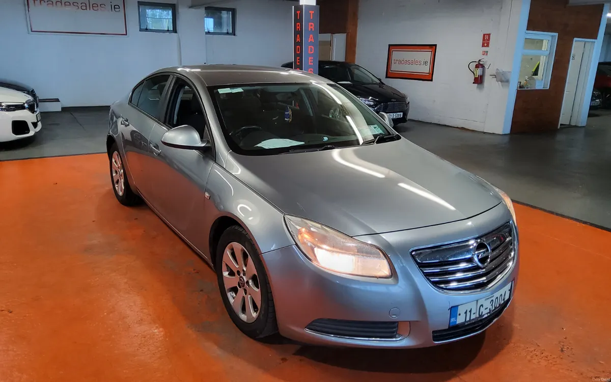 Opel Insignia 2011 - Image 1