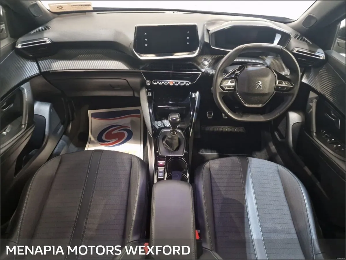 Peugeot 2008 1.2 Puretech 100bhp Allure - Image 2