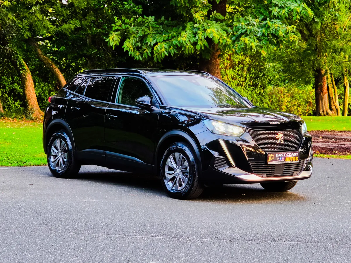 2023 Peugeot 2008 Electric  50 kWh - Image 3