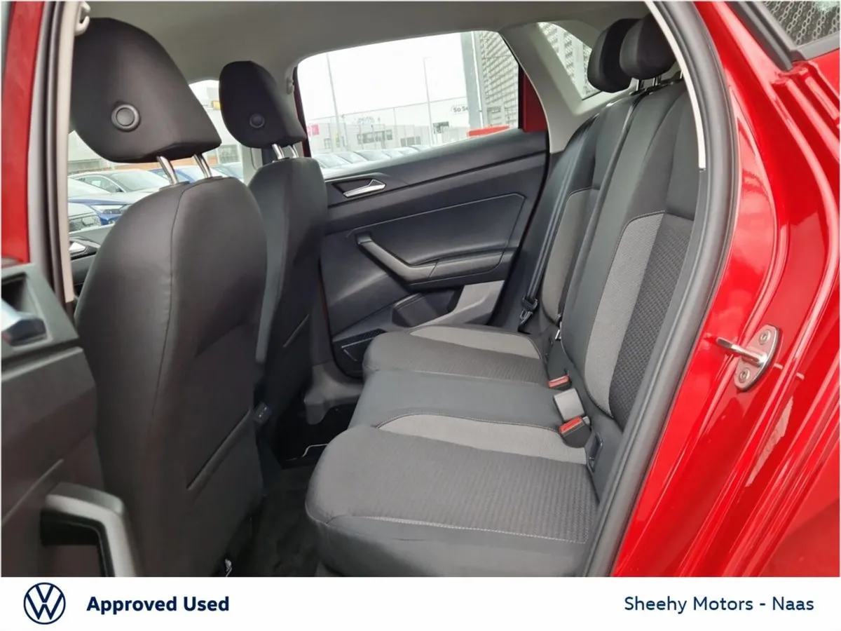 Volkswagen Polo Life 1.0TSI - Image 6