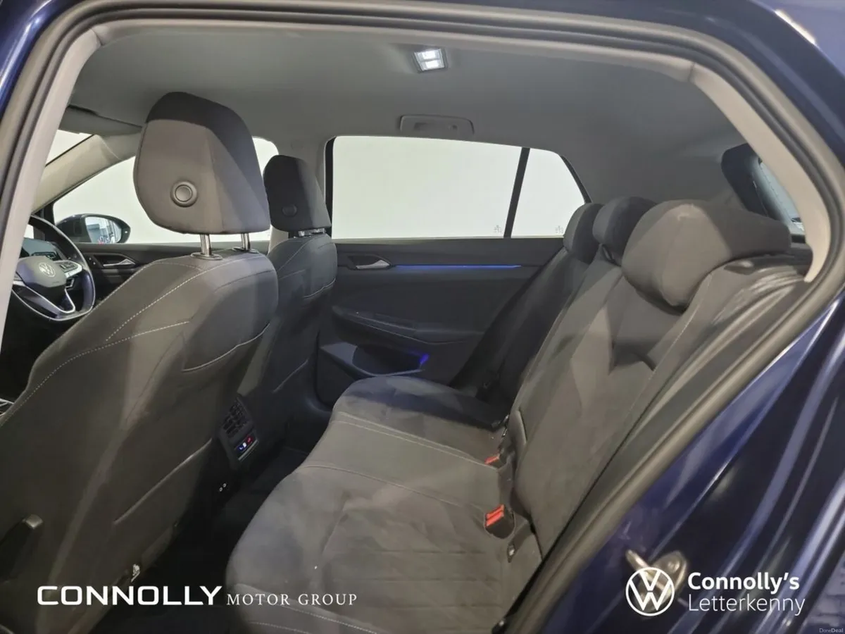 Volkswagen Golf 2.0 TDI 115HP Style - Image 6