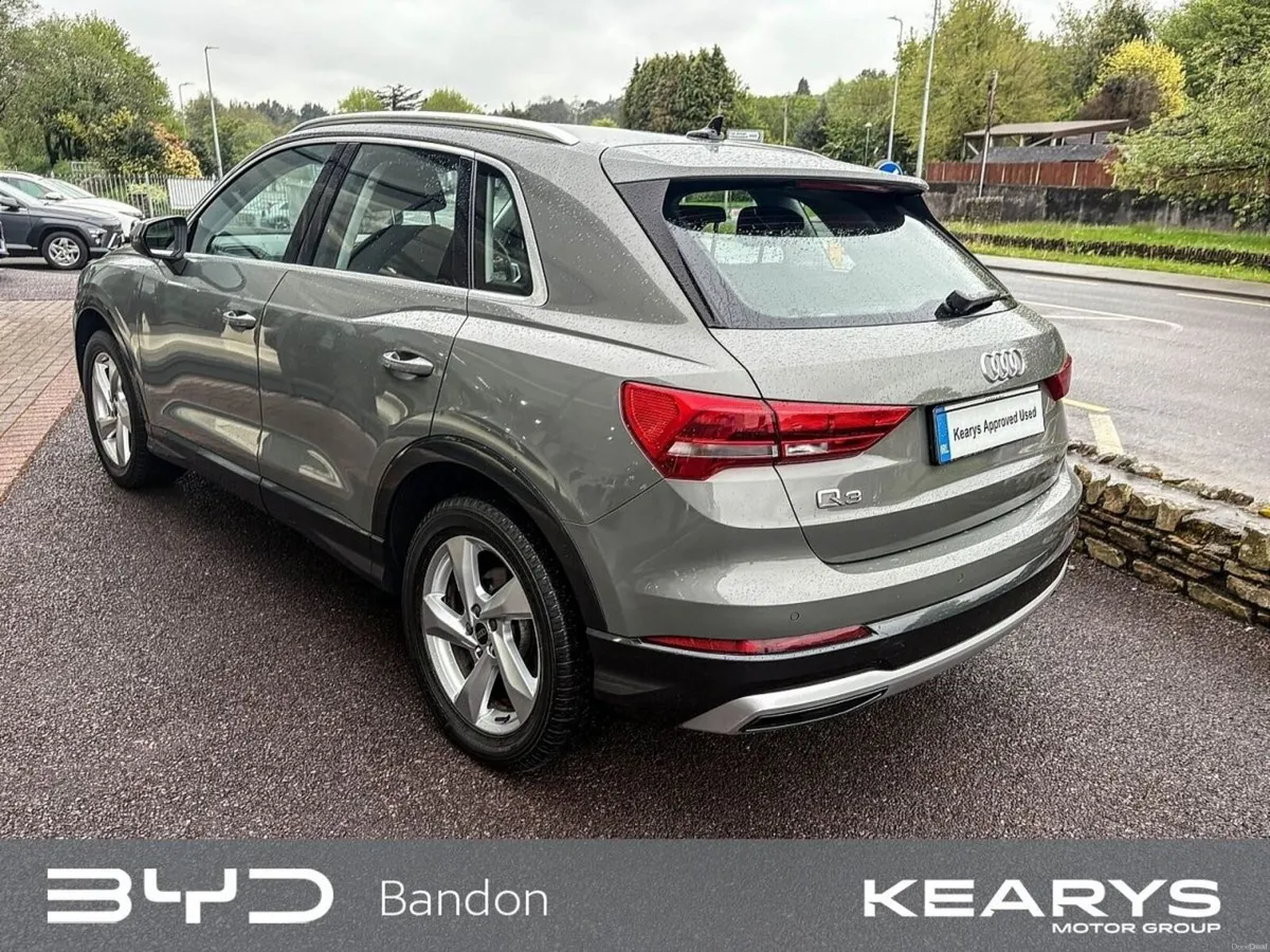 Audi Q3 35 TDI 150HP S Tronic SE - Image 2