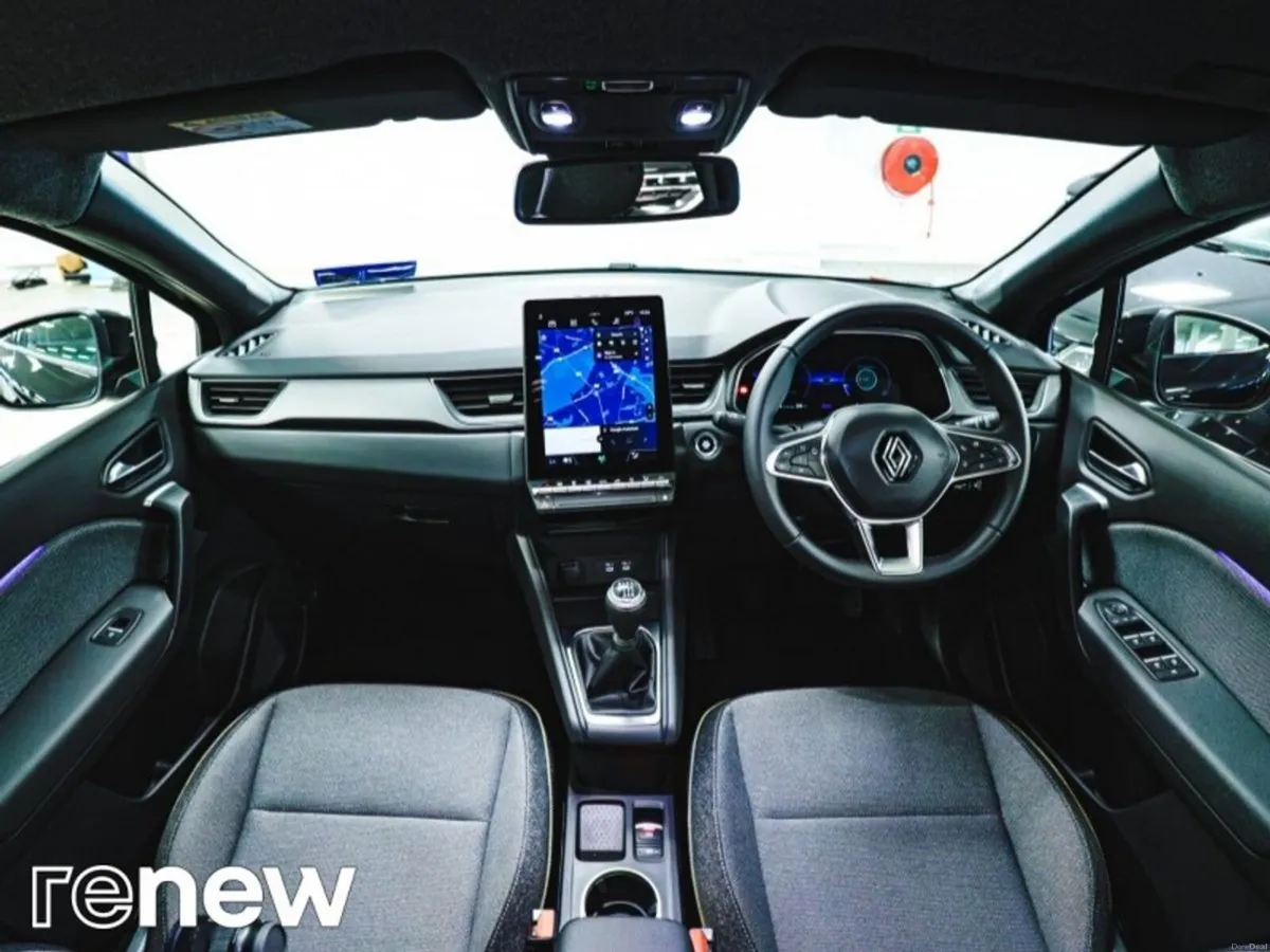 Renault Captur TCe 90 Techno - Image 2