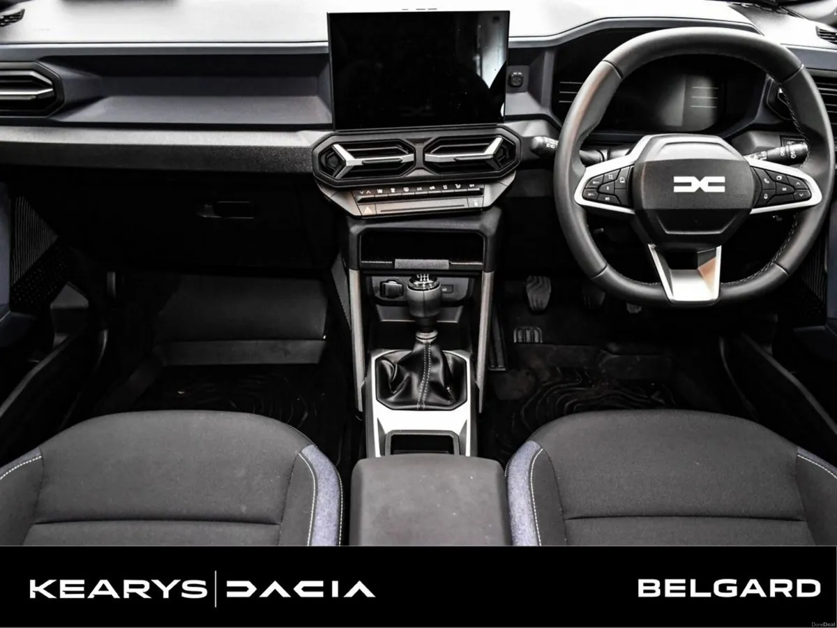 Dacia Duster Expression MHEV 140 E06X - Image 4