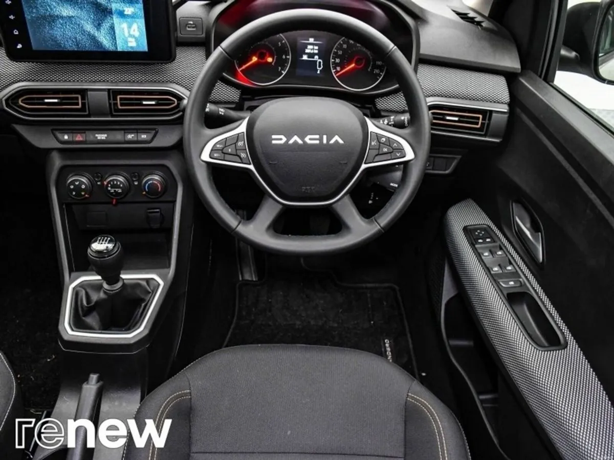 Dacia Sandero Stepway TCe 90 STEPWAY Expression - Image 2