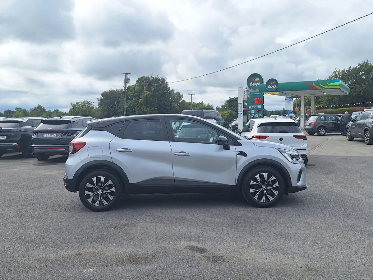Renault Captur 1.0 Petrol  Evolution *High Spec - Image 2