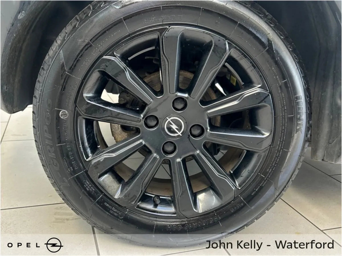 Opel Crossland SRI 1.5 Turbo D 110PS 6 Speed - Image 6