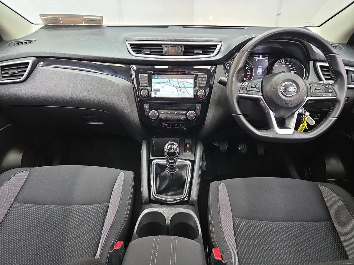 Nissan Qashqai 1.2 PET SV - Image 3