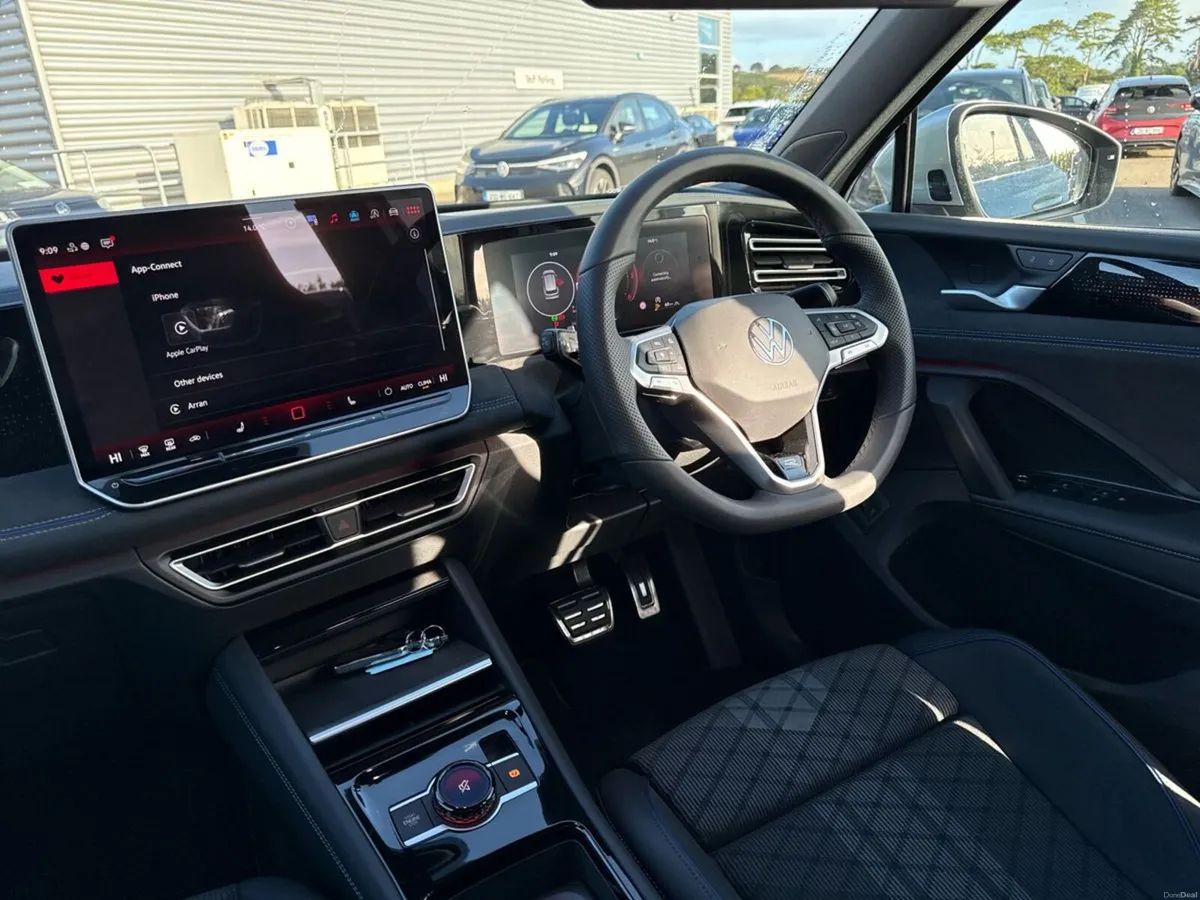 Volkswagen Tiguan R-Line 75 2.0TDI DSG 150HP - Image 2