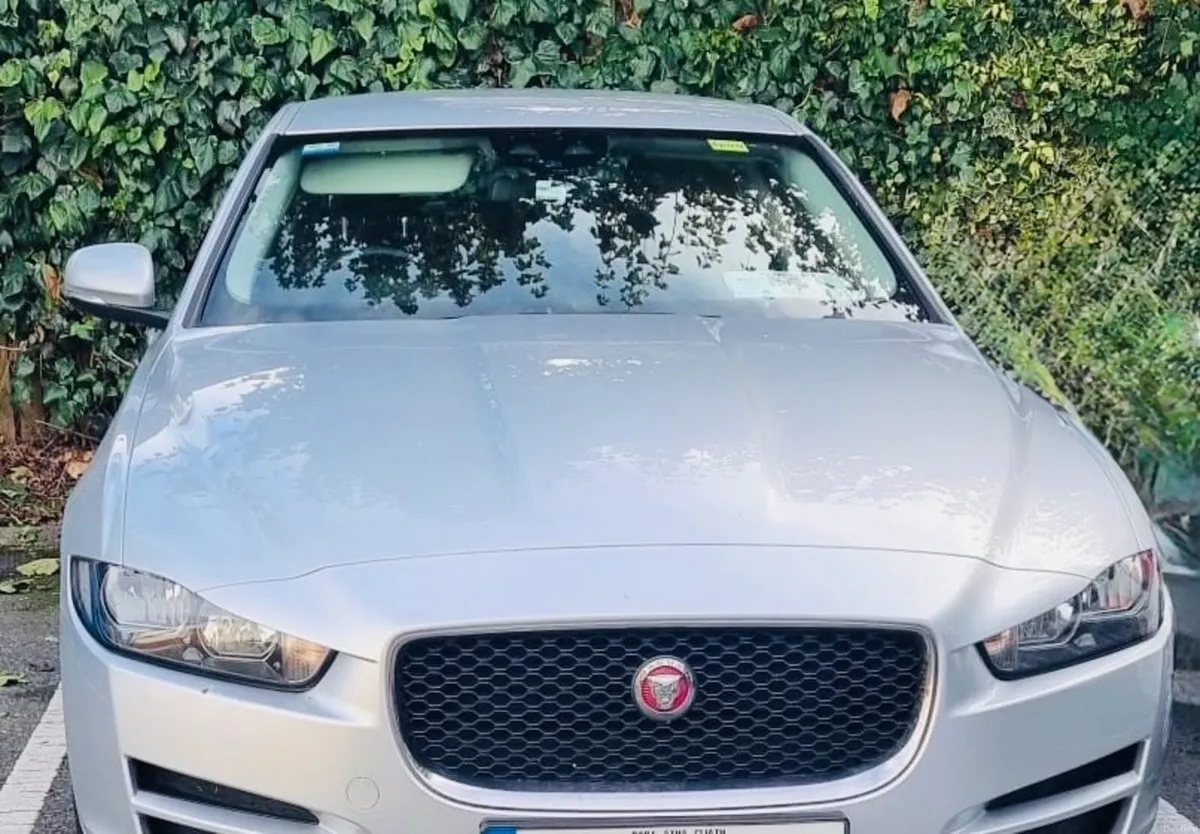 Jaguar XE 2017 - Image 1