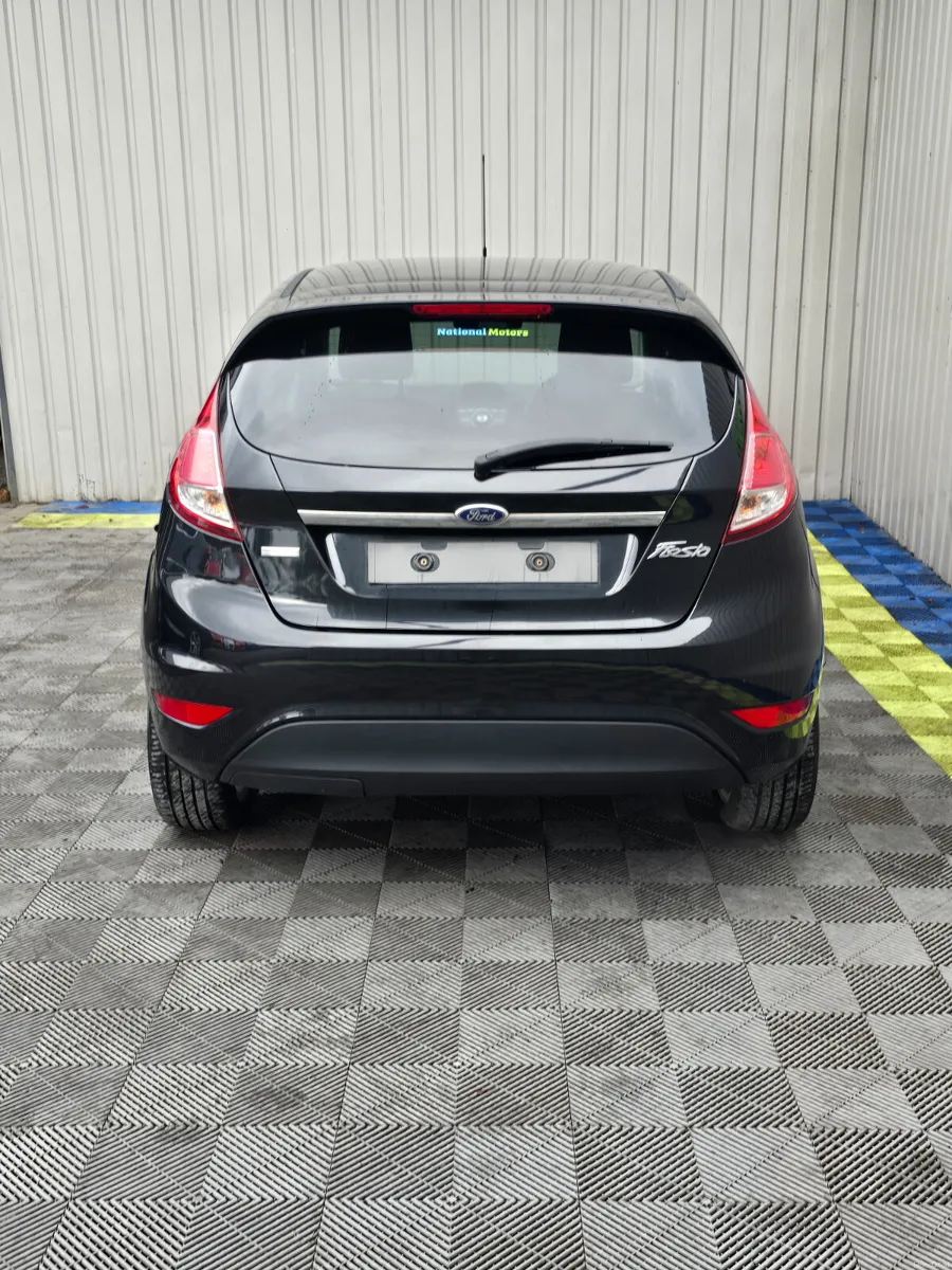 2014 Ford Fiesta TITANIUM 1.0 PETROL - Image 5