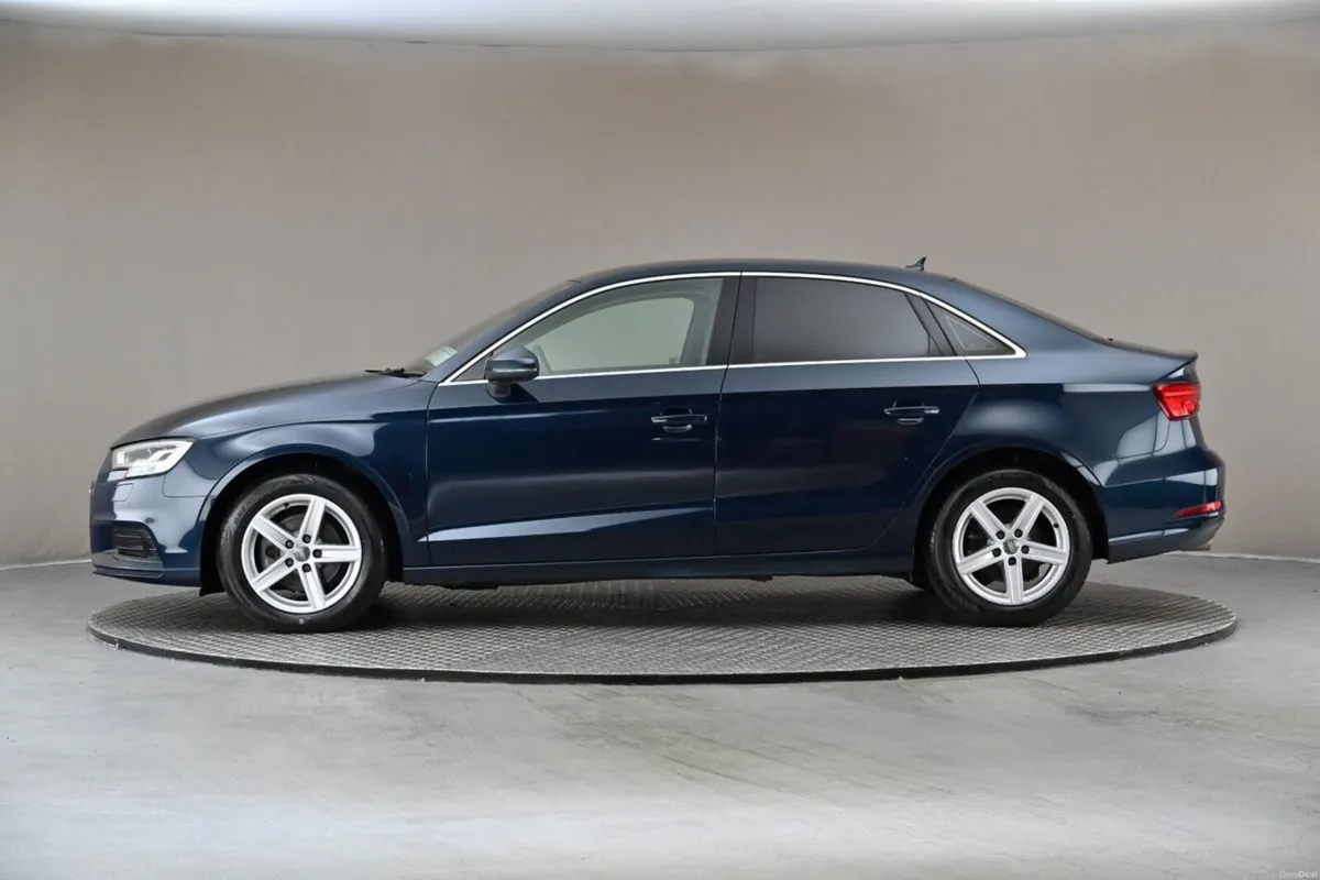 Audi A3 1.4 TFSI S-TRONIC SALOON **DIG DASH**REVER - Image 5