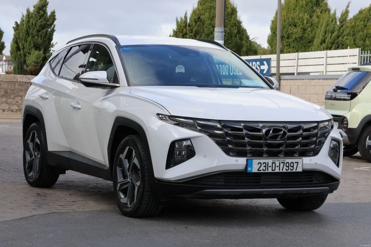 Hyundai Tucson 2WD Executive Plus HEV STG Auto - Image 5
