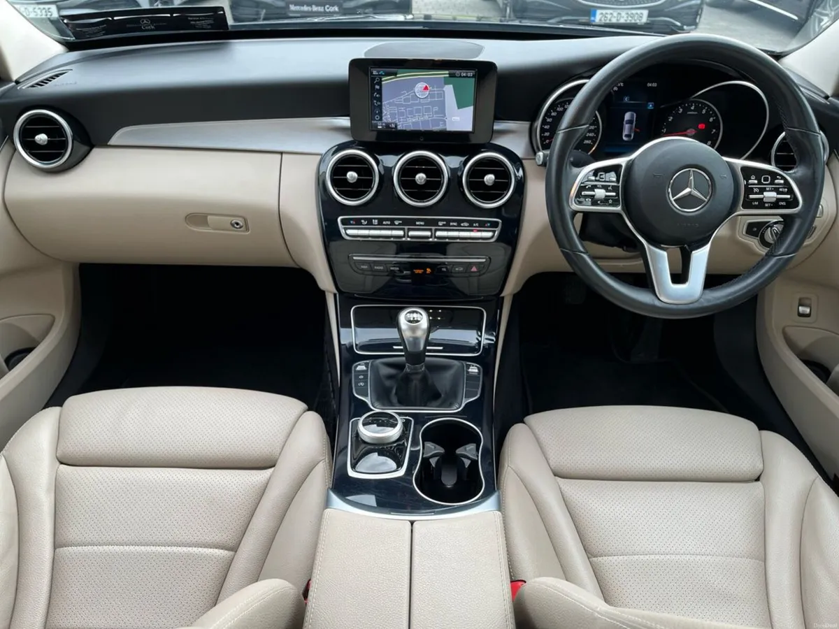 Mercedes-Benz C-Class C 180 Avantgarde Line Saloon - Image 2