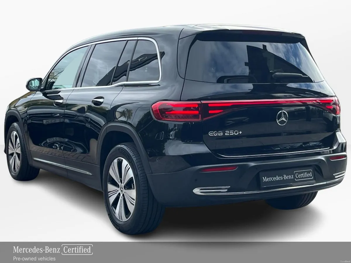 Mercedes-Benz EQB 250 Progressive Line Electric SU - Image 4