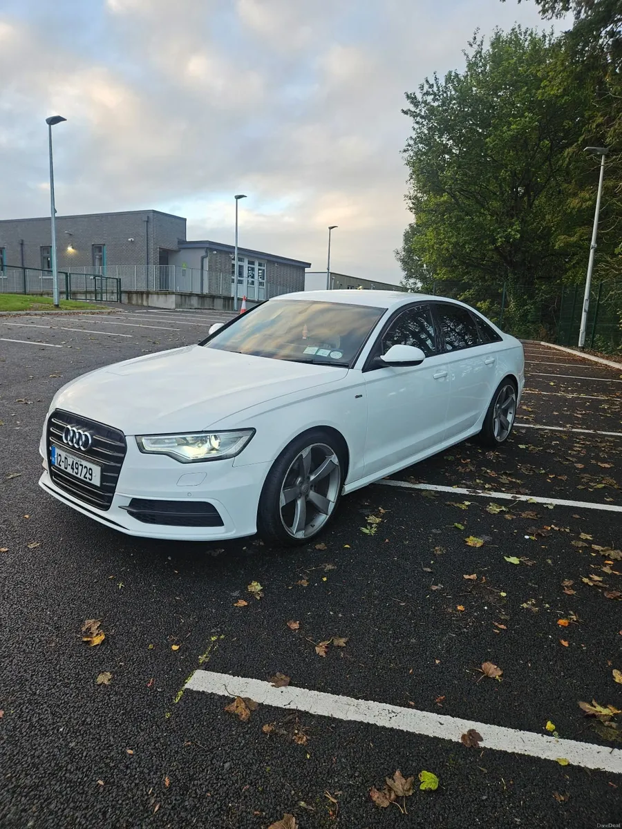12 Audi A6 SLINE - Image 4