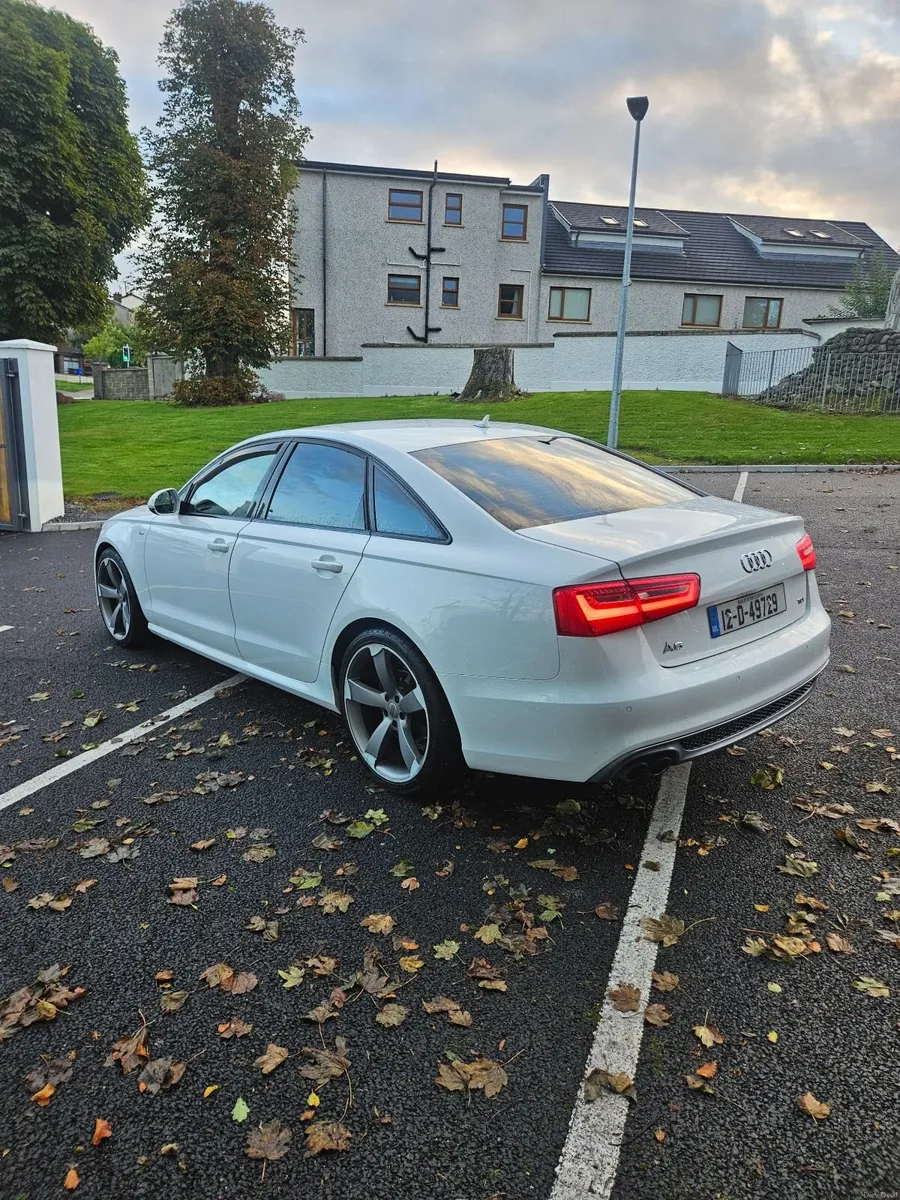 12 Audi A6 SLINE - Image 3