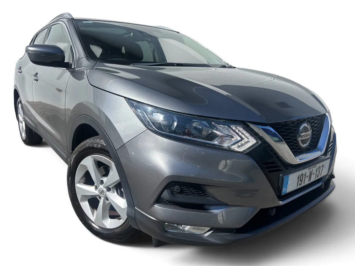 2019 NISSAN QASHQAI SV 1.2i FSH LOW KMS - Image 1