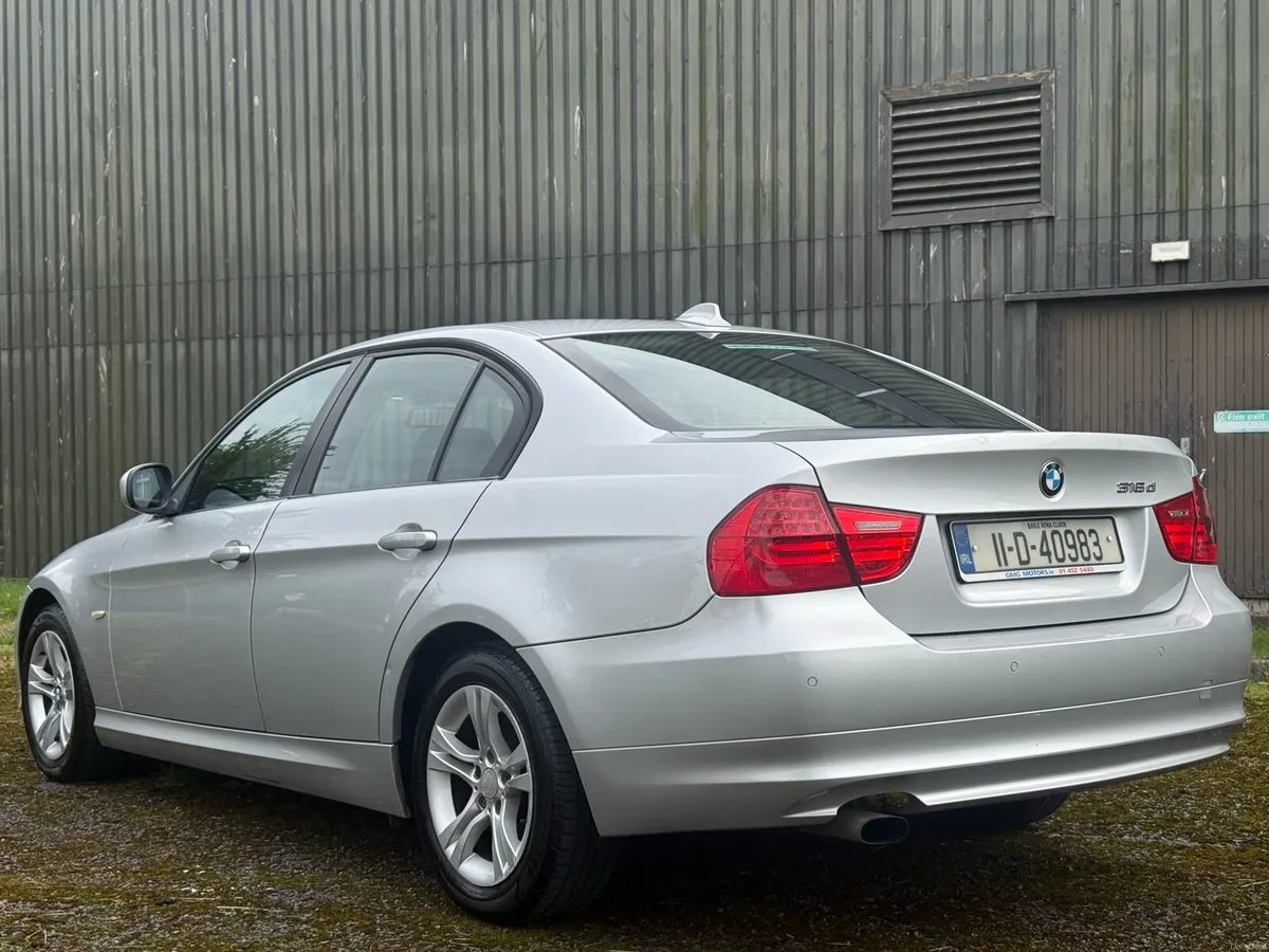 BMW - Image 1