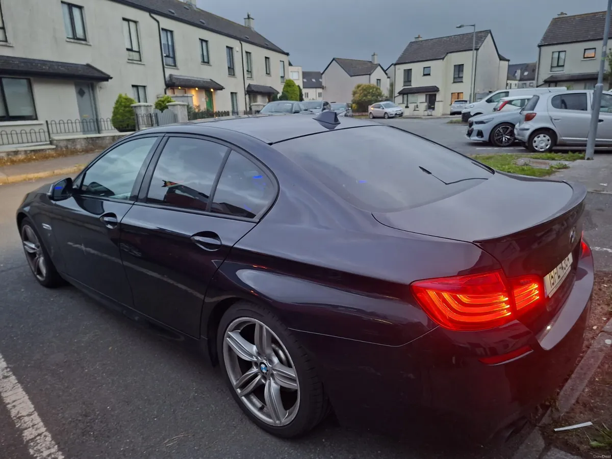 BMW 5-Series 2015 - Image 5