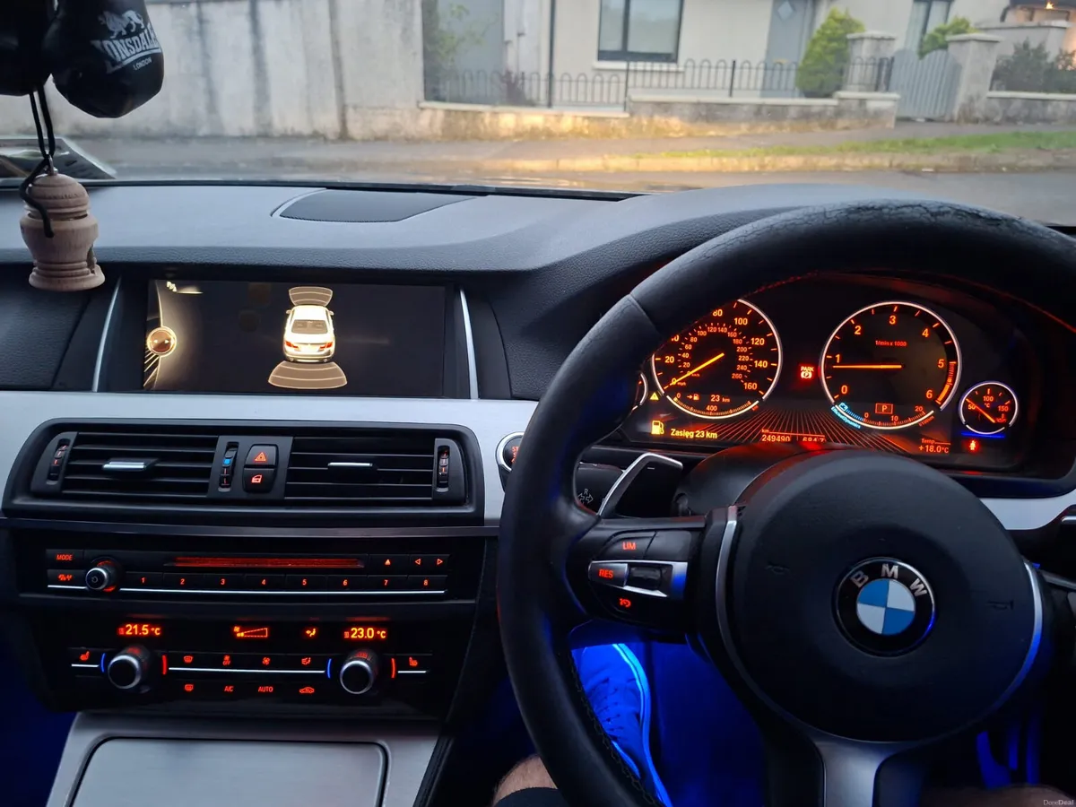 BMW 5-Series 2015 - Image 3