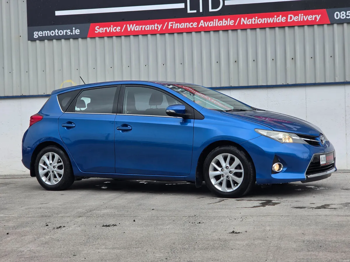 Toyota Auris 2014 1.4 d4d HIGH SPEC LUNA MODEL - Image 3