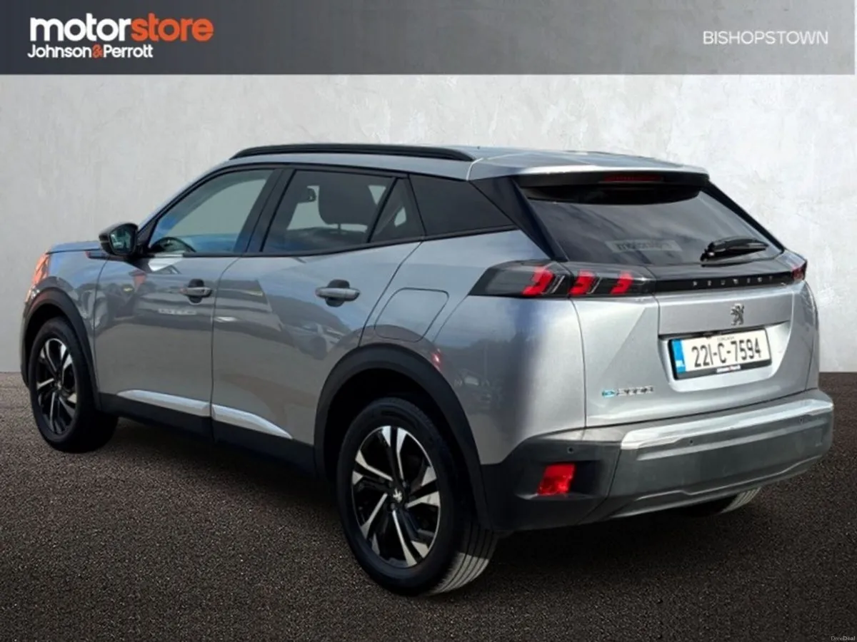 Peugeot 2008 Electric 136bhp (50 kWh) Allure - Image 2