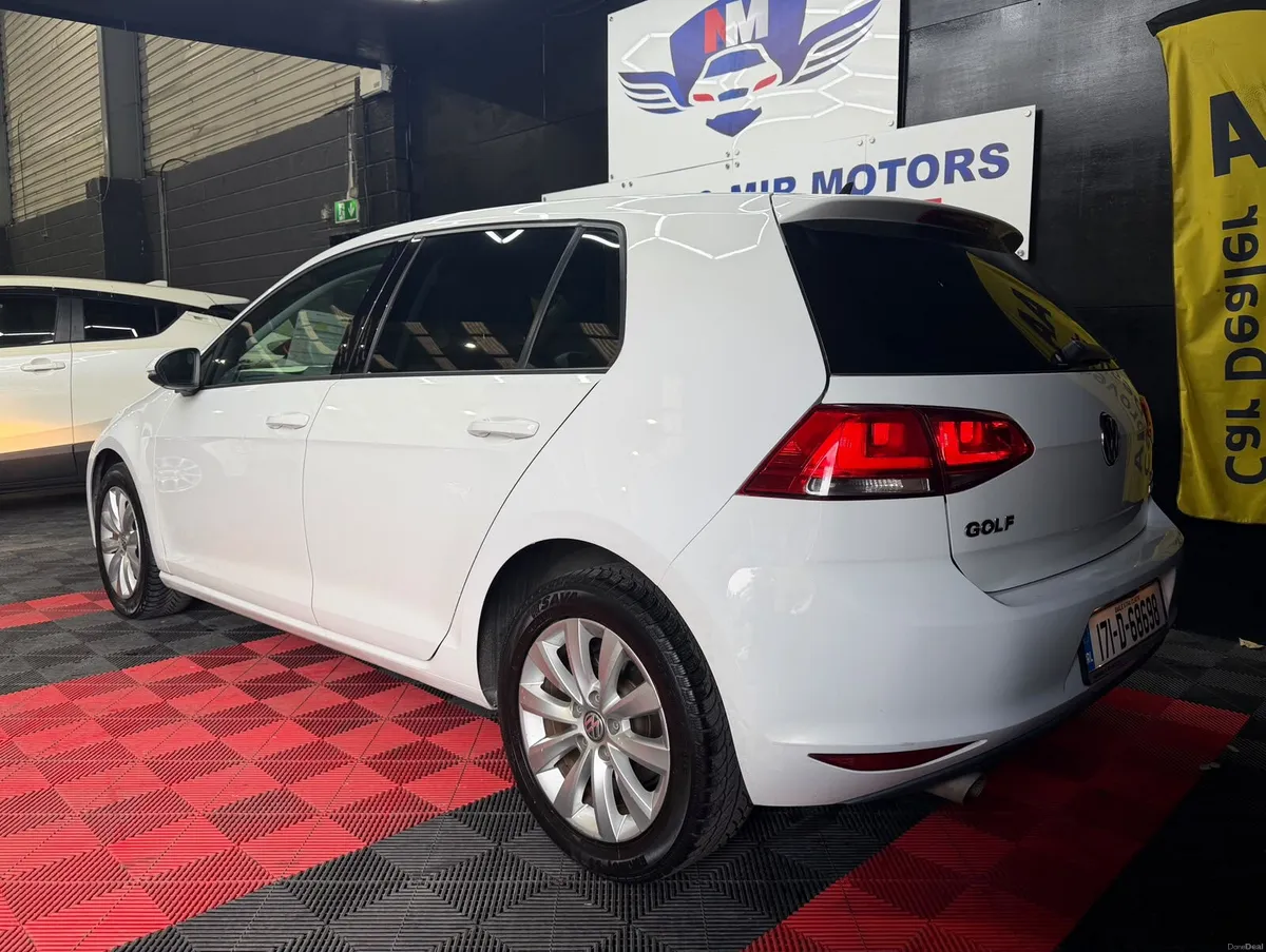2017 Volkswagen Golf TREND LINE 2 Years Nct Auto - Image 3