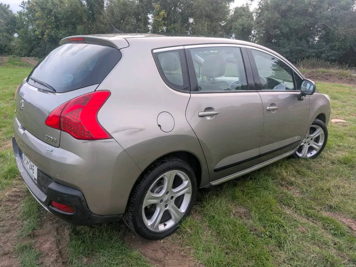 Peugeot 3008 - Image 2