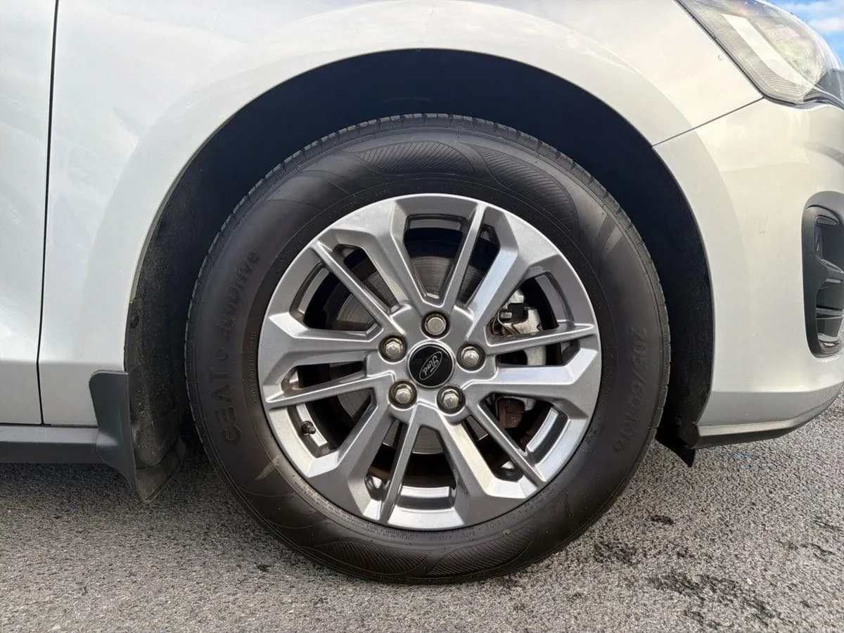 Ford Focus 1.0L EcoBoost 125PS Titanium - Image 5