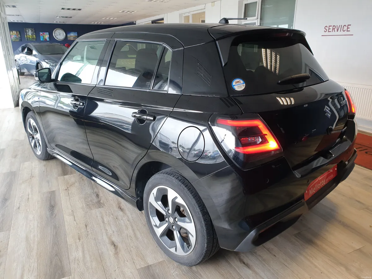 SUZUKI SWIFT 1.2 HYBRID MZ**TOP SPEC** - Image 6