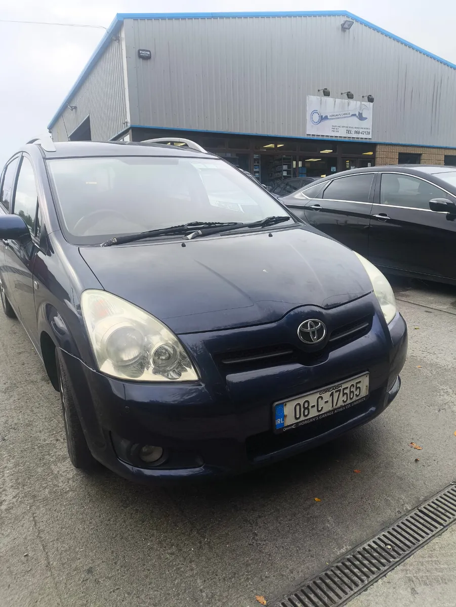 Toyota Corolla verso 2008 - Image 2