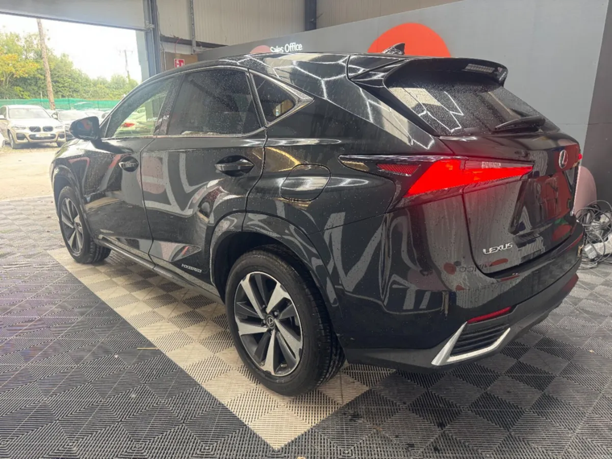 Lexus NX 2021 LEXUS NX300H SPECIAL EDITION SPICE A - Image 5