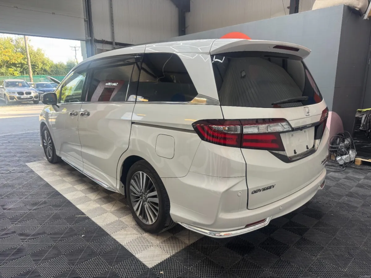 Honda Odyssey 2019 HONDA ODYSSEY HYBRID ABSOLUTE E - Image 5
