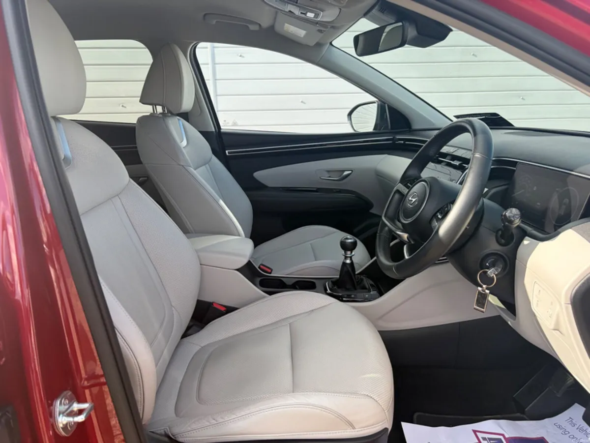 Hyundai Tucson IX35 EXECUTIVE 5DR - Image 6