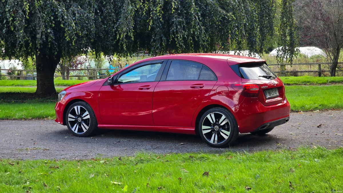 2018 Mercedes-Benz A160d Urban - Image 6