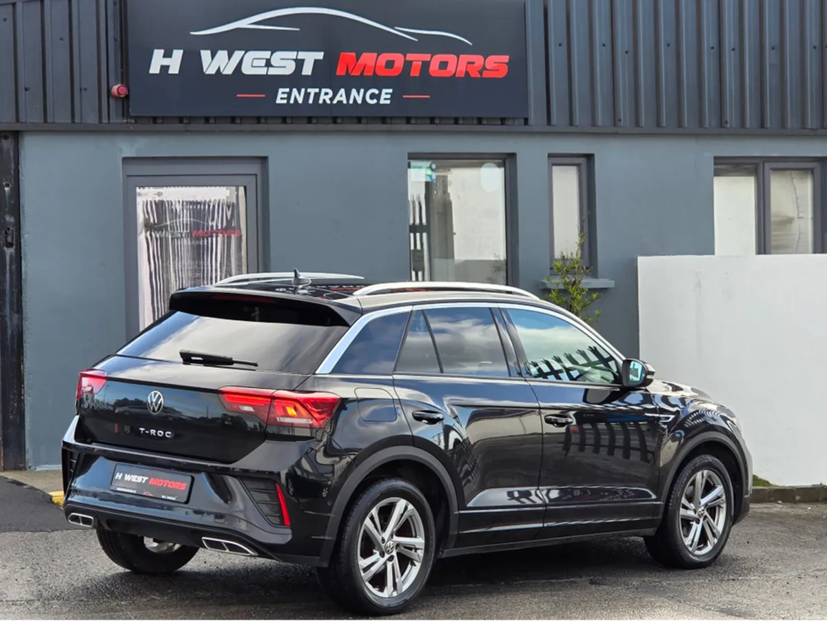 Volkswagen T-Roc R-LINE 2.0 TDI MANUAL 6SPEED FWD - Image 3