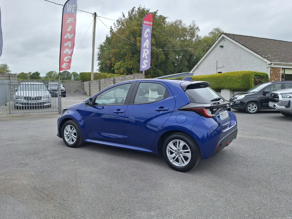 Toyota Yaris 1.5 Hybrid Automatic *High Spec - Image 4