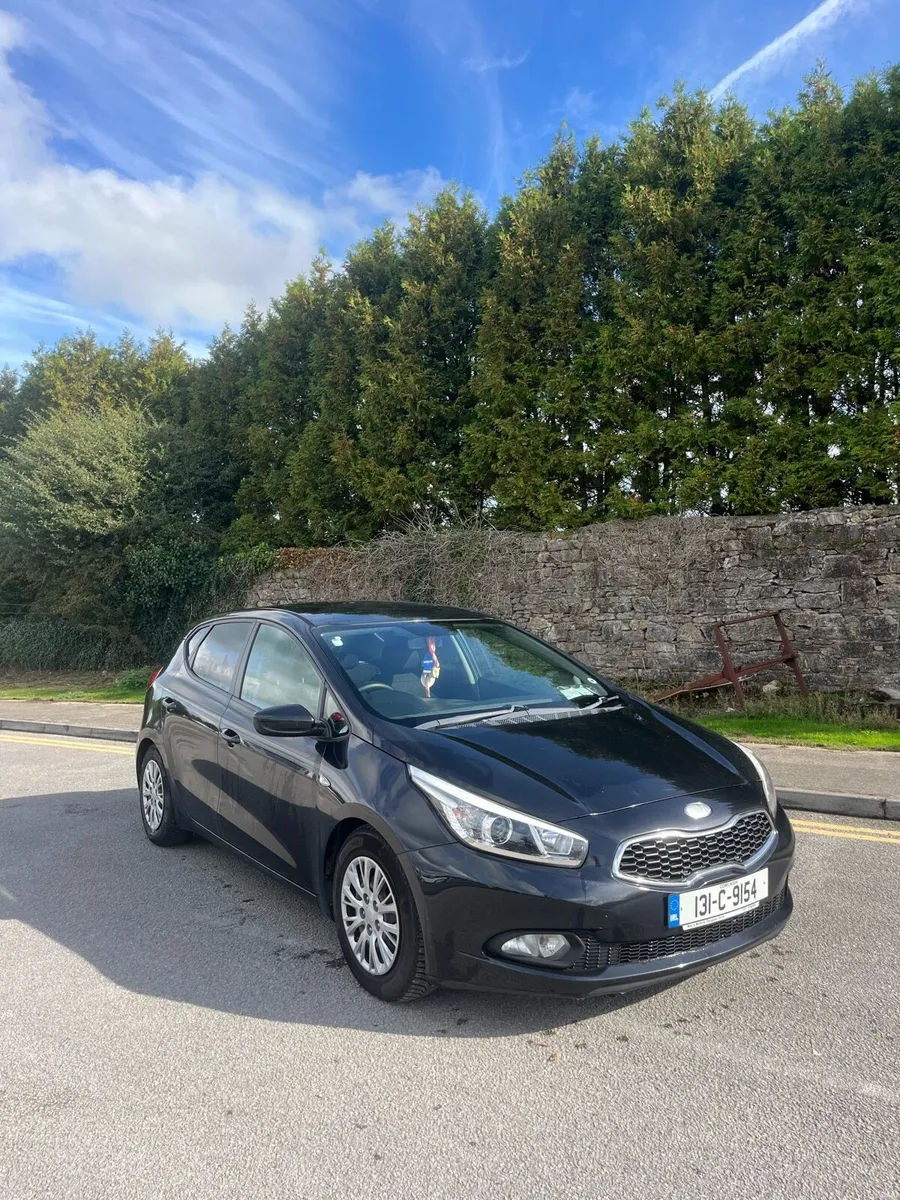 Kia Ceed 2013 - Image 1