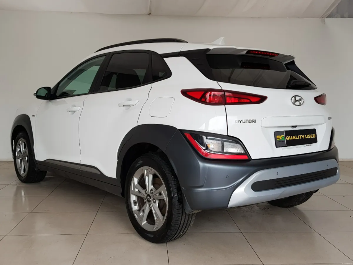 Hyundai KONA Kauai Executive Diesel Mild Hybrid 5 - Image 3