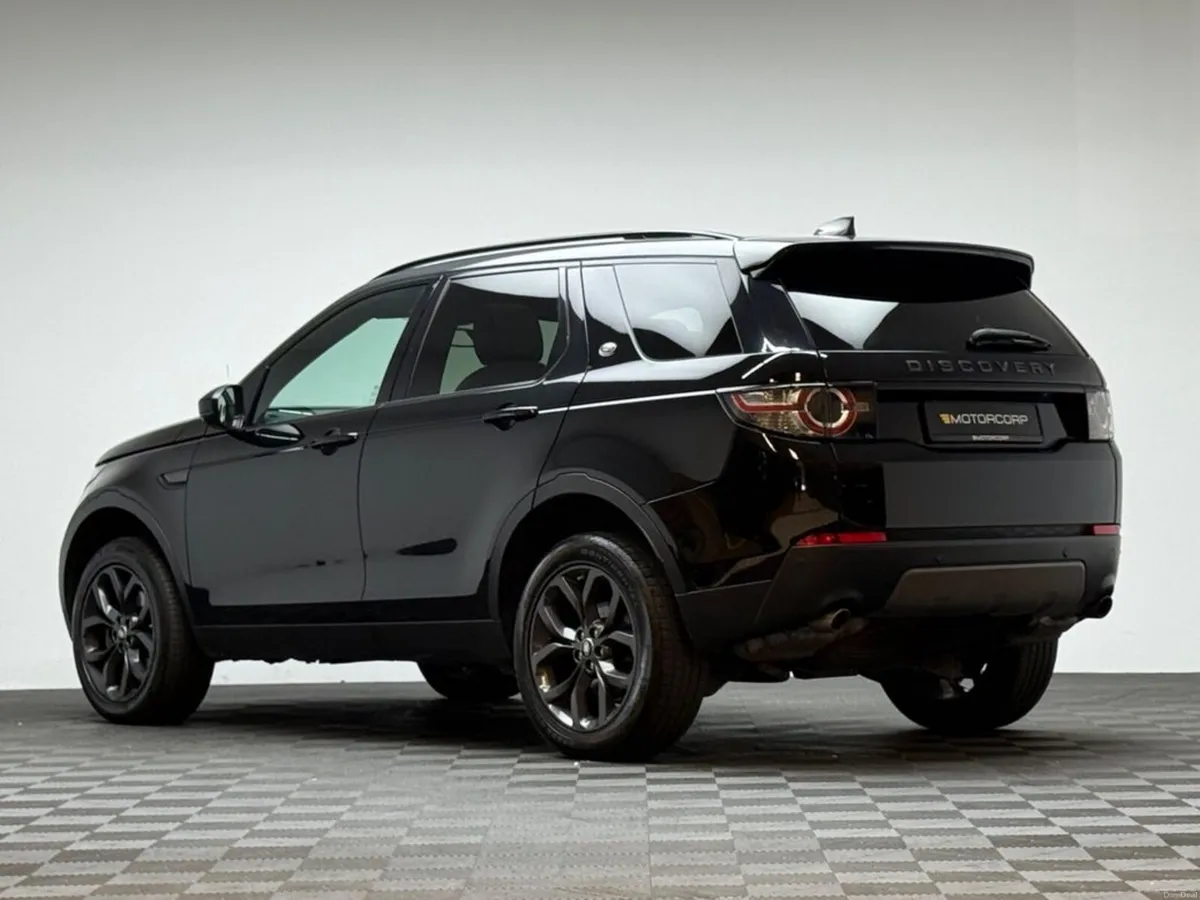 Land Rover Discovery Sport 2.0 TD4 Landmark *7 SEA - Image 5