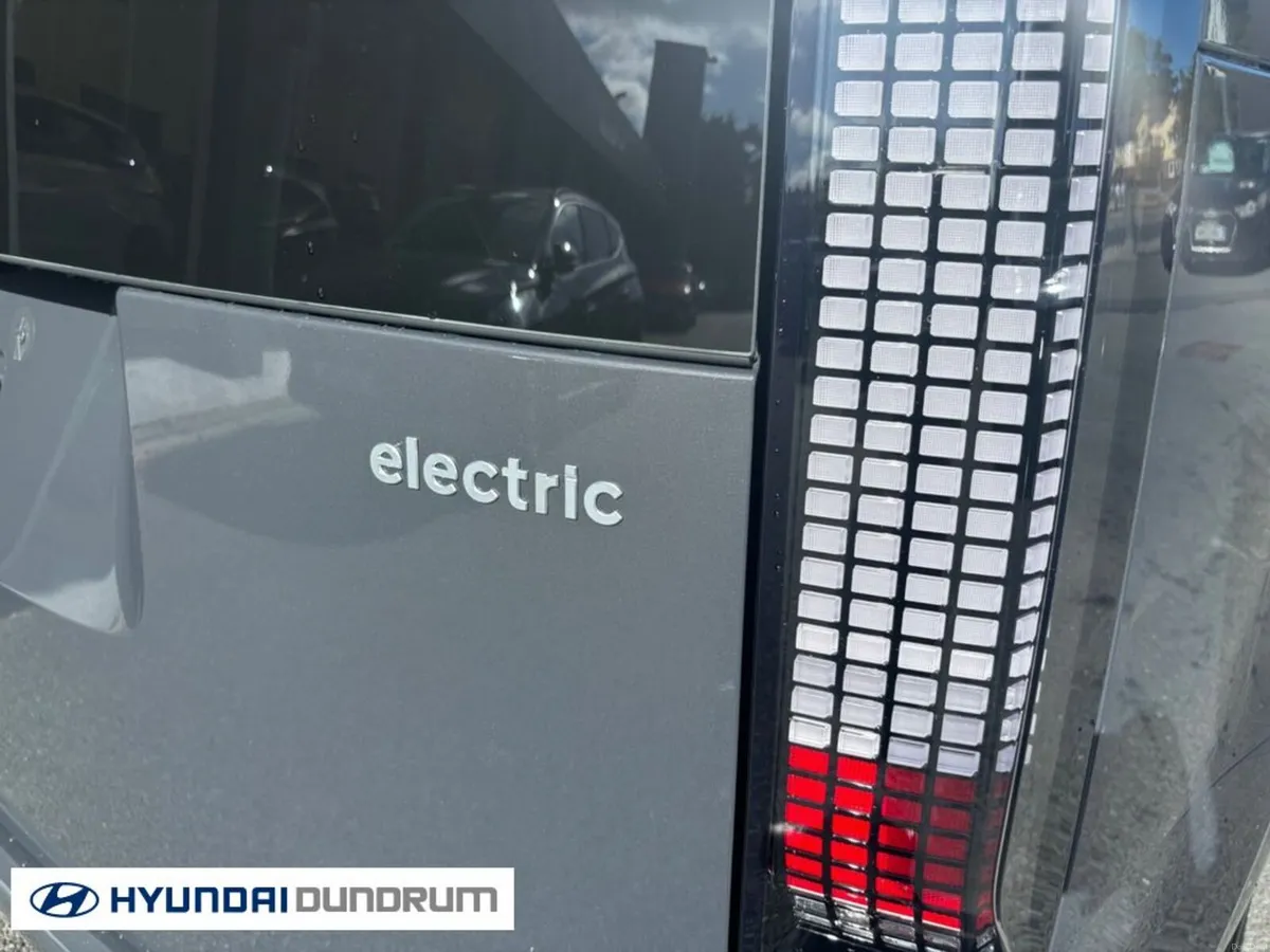 Hyundai Staria Electric 9 seater - Image 5