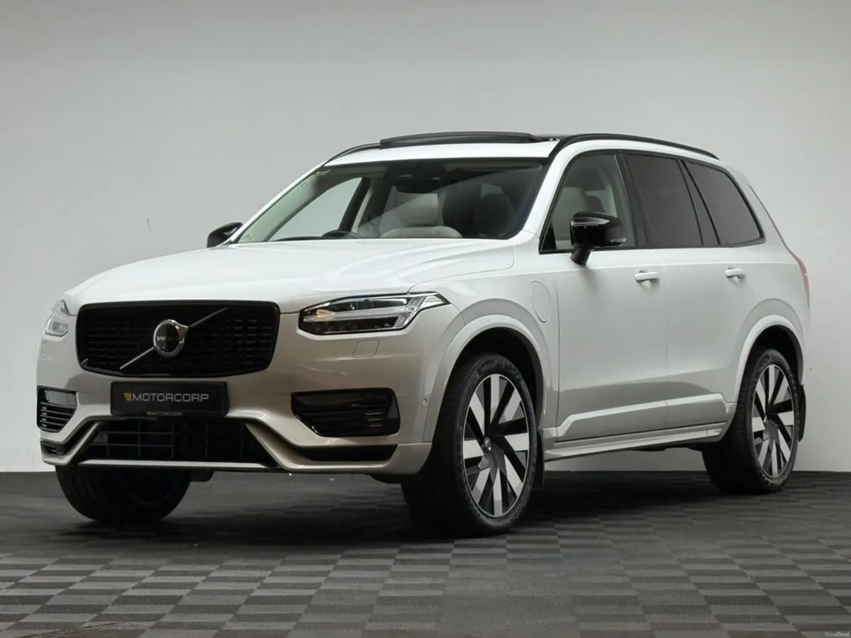 Volvo XC90 RECHARGE T8 ULTIMATE AWD - Image 3
