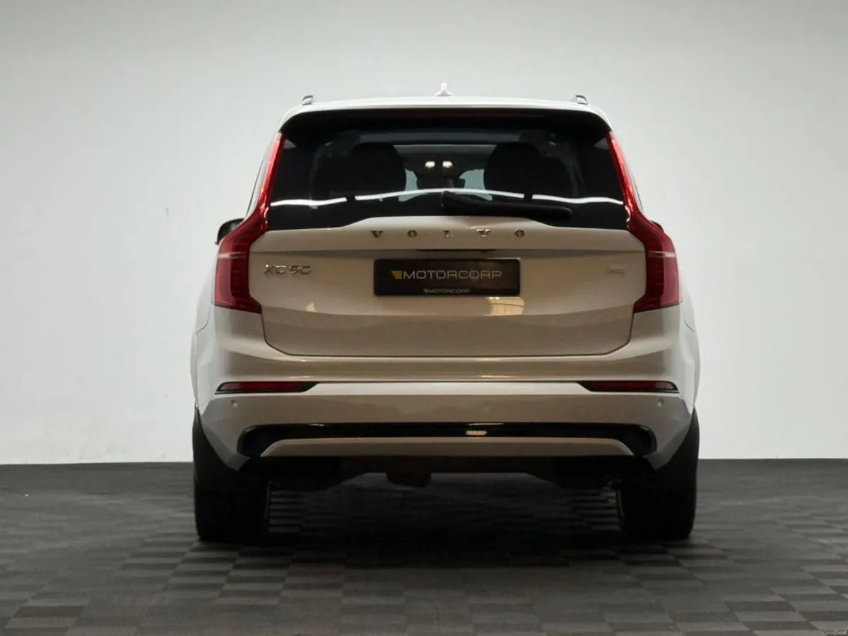 Volvo XC90 RECHARGE T8 ULTIMATE AWD - Image 6